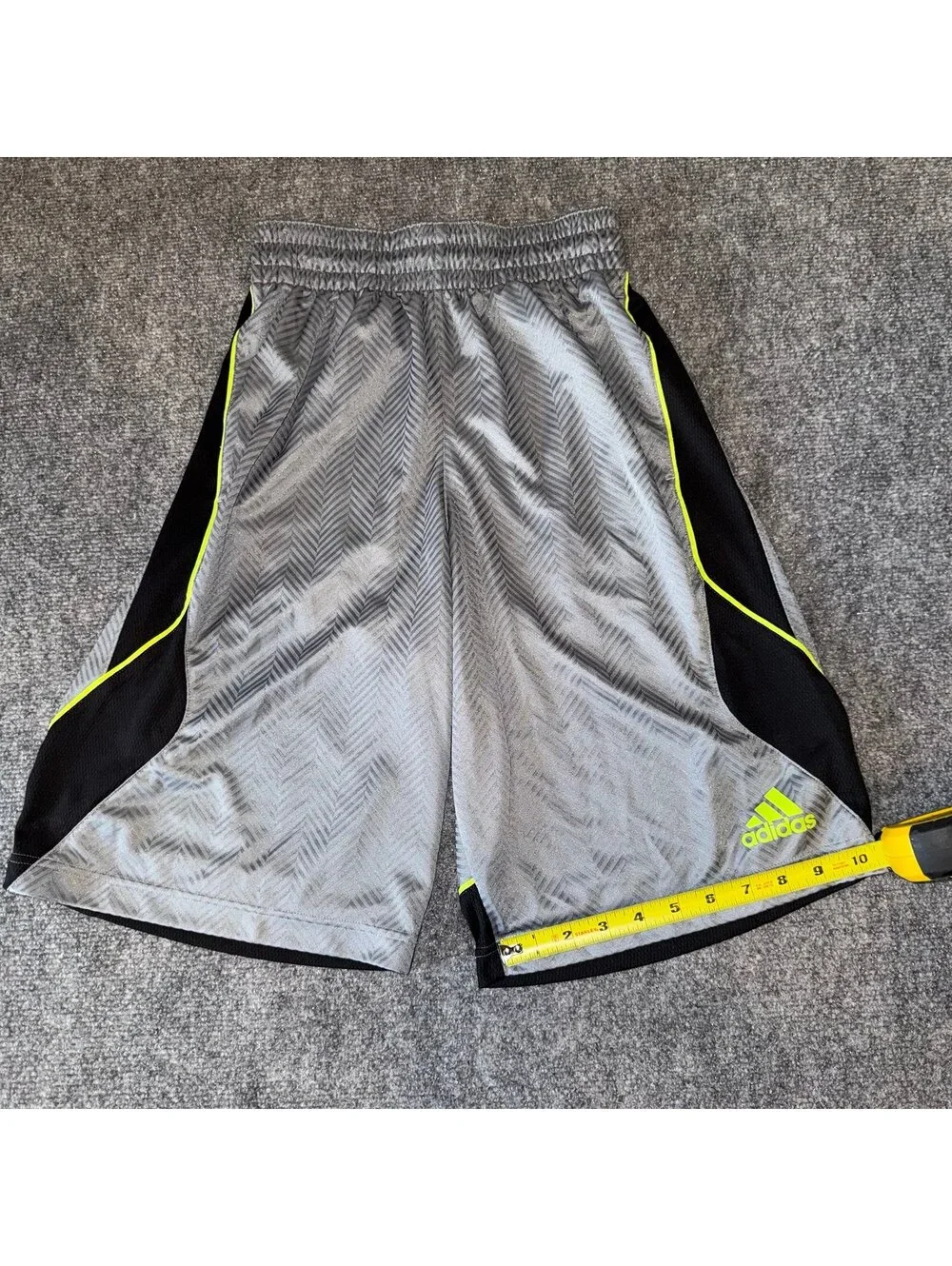 Adidas Basketball Lime Green Baggy Hoop Shorts Mens SM Vtg y2k 90s Rare